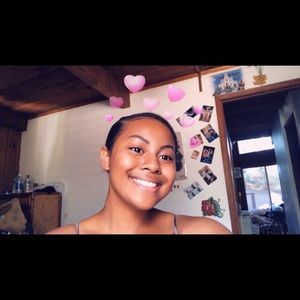 Meet your Posher, Agnes